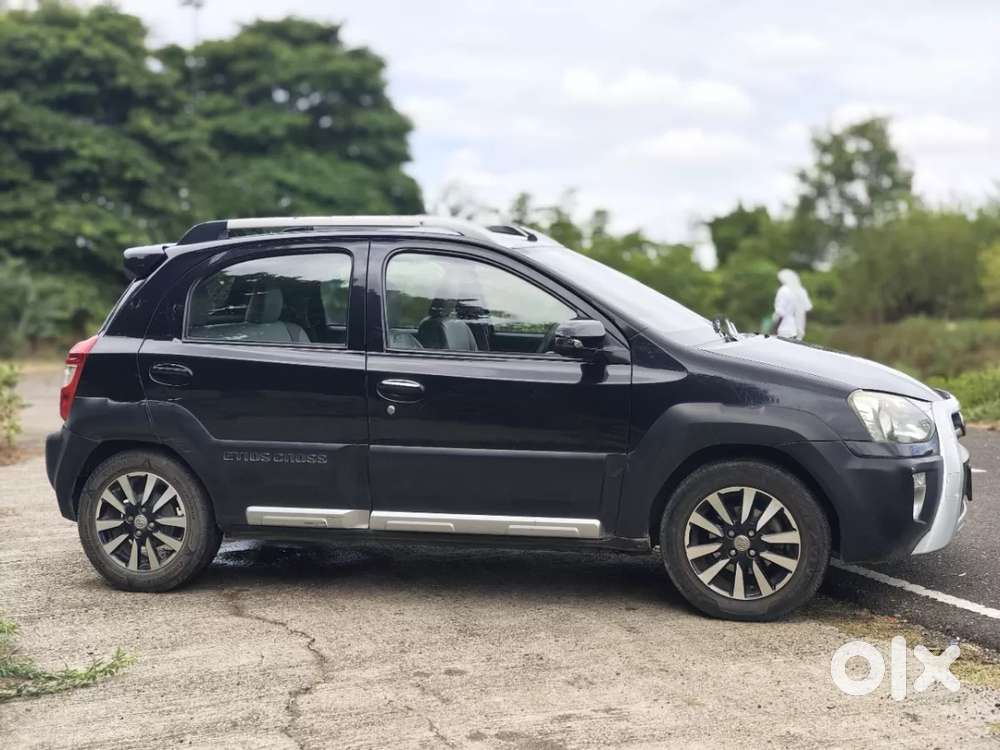 Toyota Etios Cross 1.5l V, 2015, Petrol