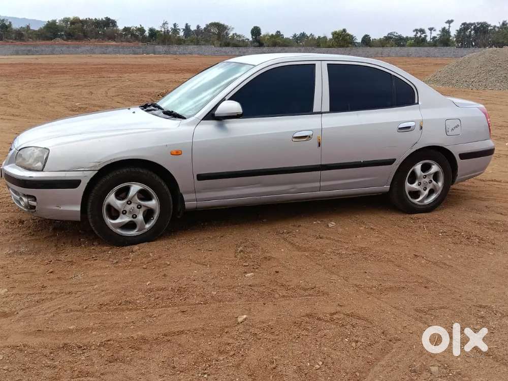 Hyundai Elantra 2004