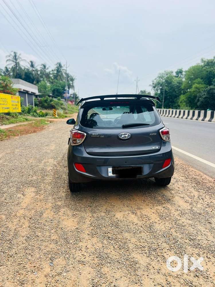 Hyundai Grand I10 2016 Petrol Well Maintained