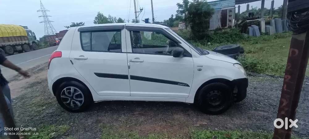 Maruti Suzuki Swift 2011