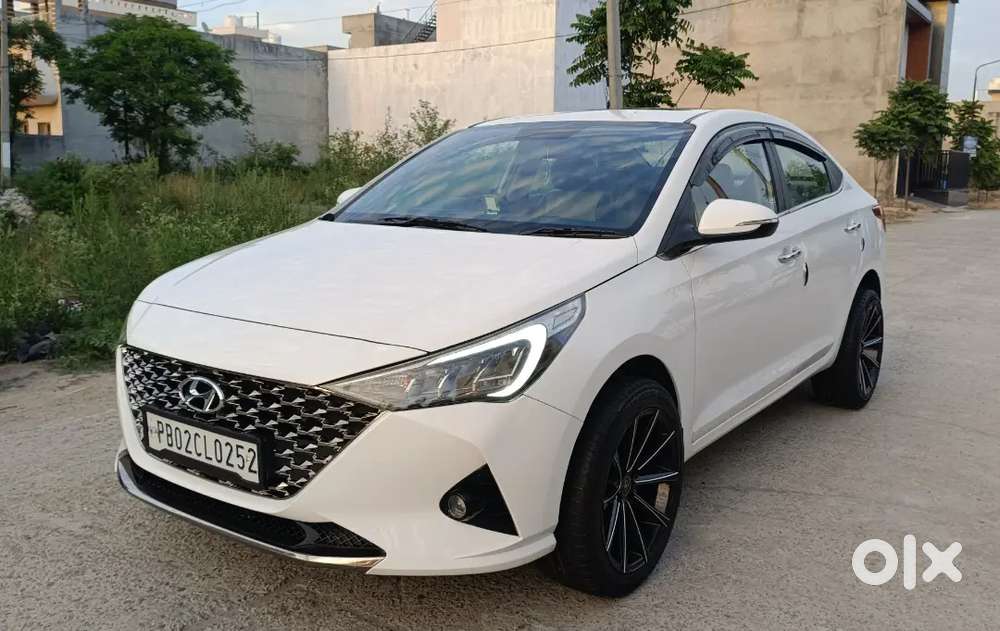Showroom Condition Verna Sx (o) 2020 Top Model