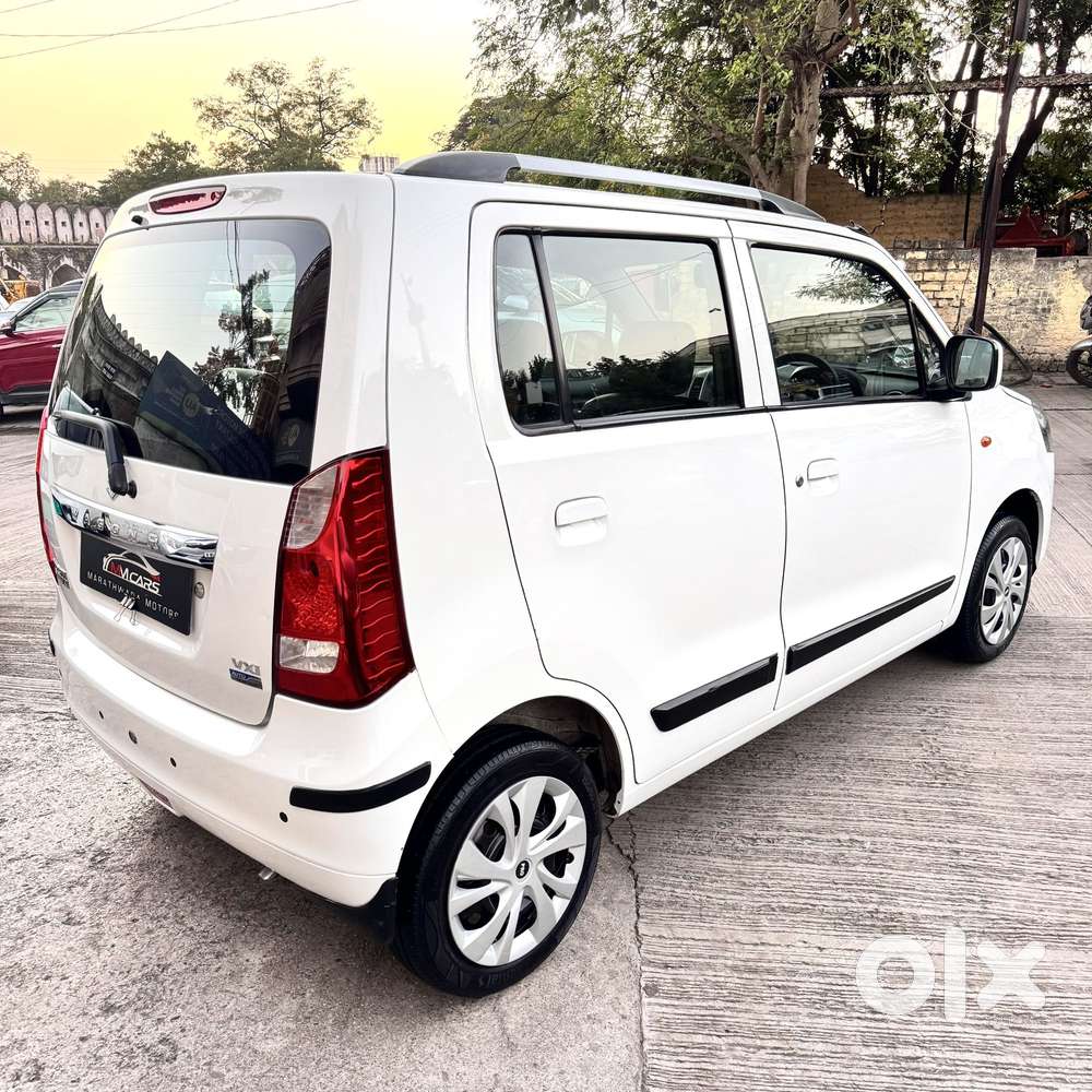 Maruti Suzuki Wagon R 1.0 Vxi Amt, 2016, Petrol