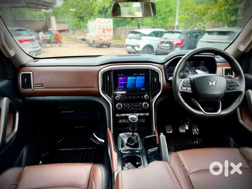 Mahindra Scorpio N Z8 Petrol Mt 7 Str, 2025, Petrol