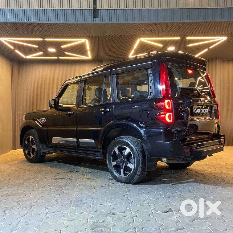Mahindra Scorpio Classic 2.2 S 11 Mt 7 Str, 2024, Diesel