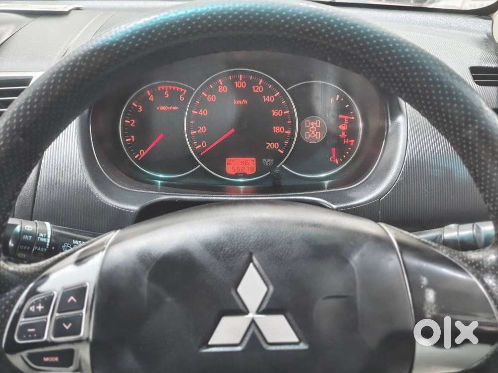 Mitsubishi Pajero Sport Limited Edition, 2015, Diesel