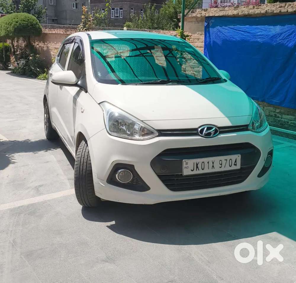 Hyundai Grand I10 2015 Petrol Variant