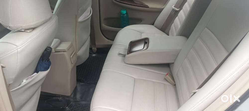 Excellent Condition Chauffeur Driven