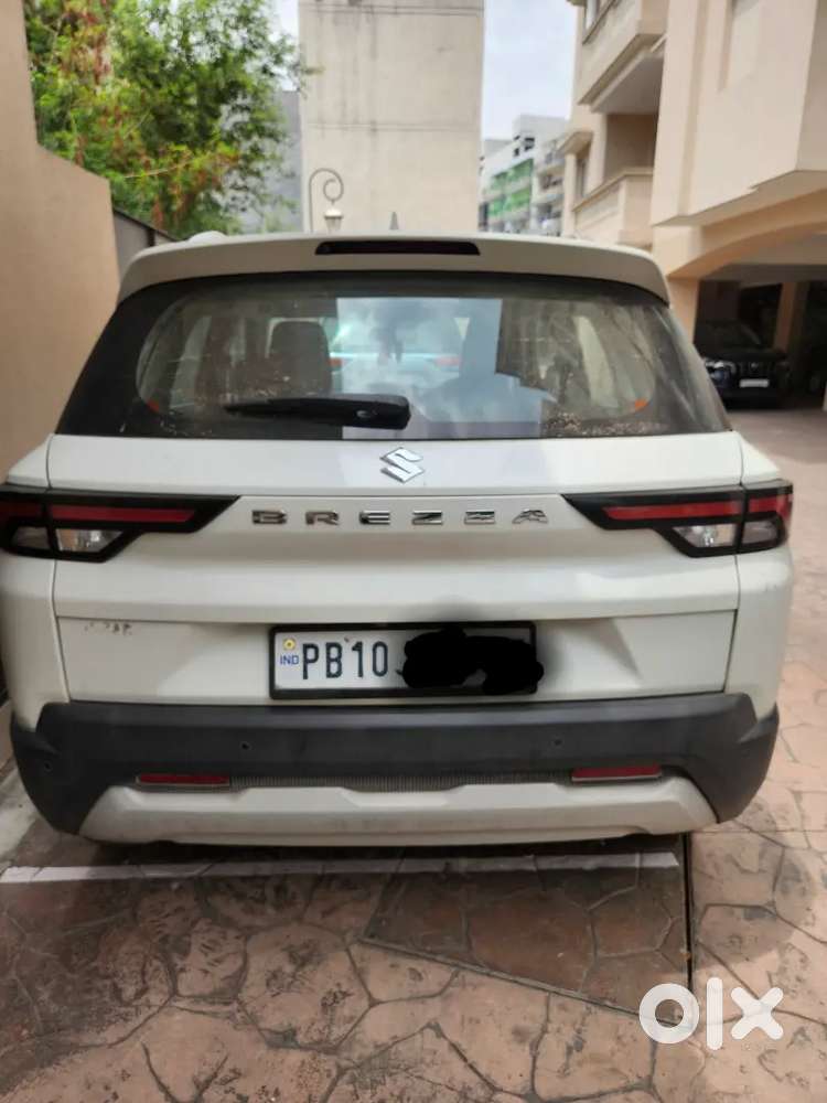 Maruti Suzuki Brezza Zxi 2023 Petrol Manual