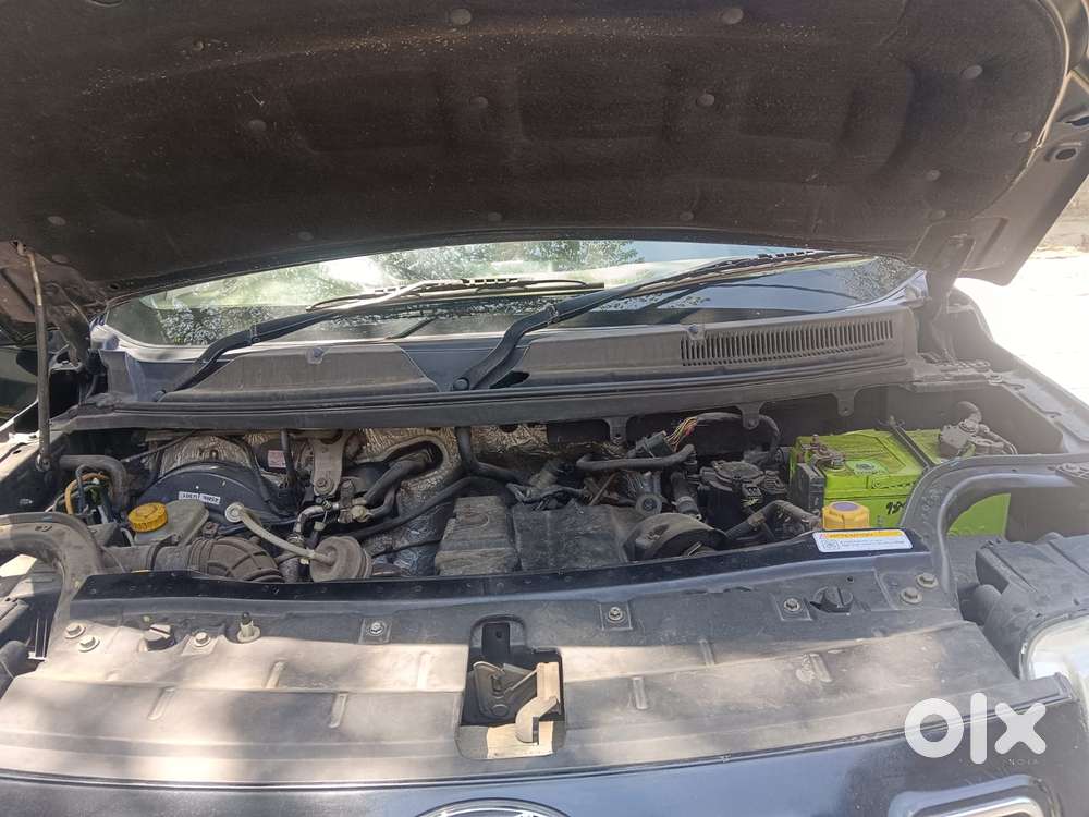 Mahindra Tuv 300 Mhawk100 T8, 2015, Diesel