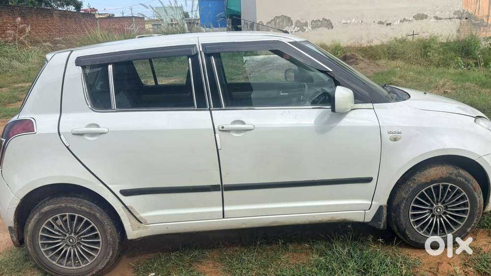 Maruti Swift Ddis 2010