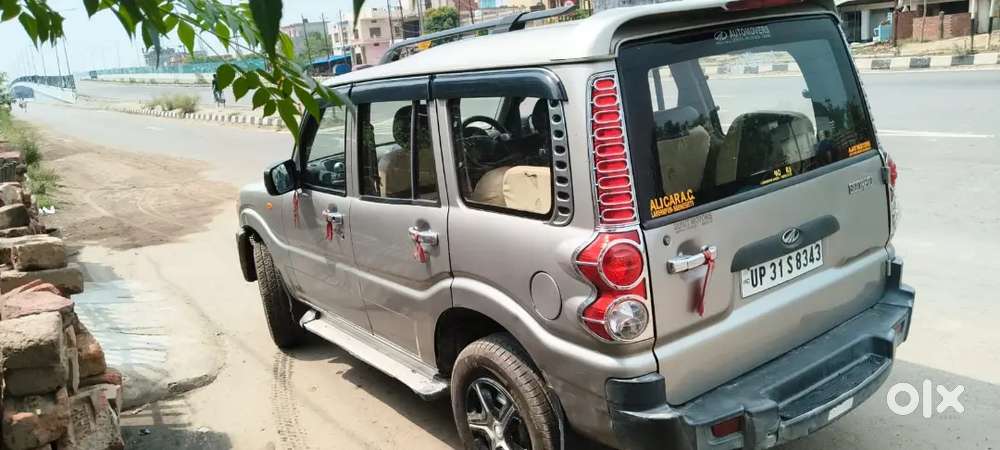 Mahindra Scorpio Classic 2010 Diesel 100000 Km Driven