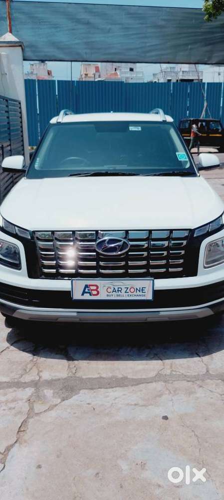 Hyundai Venue 1.2 S Plus, 2025, Petrol