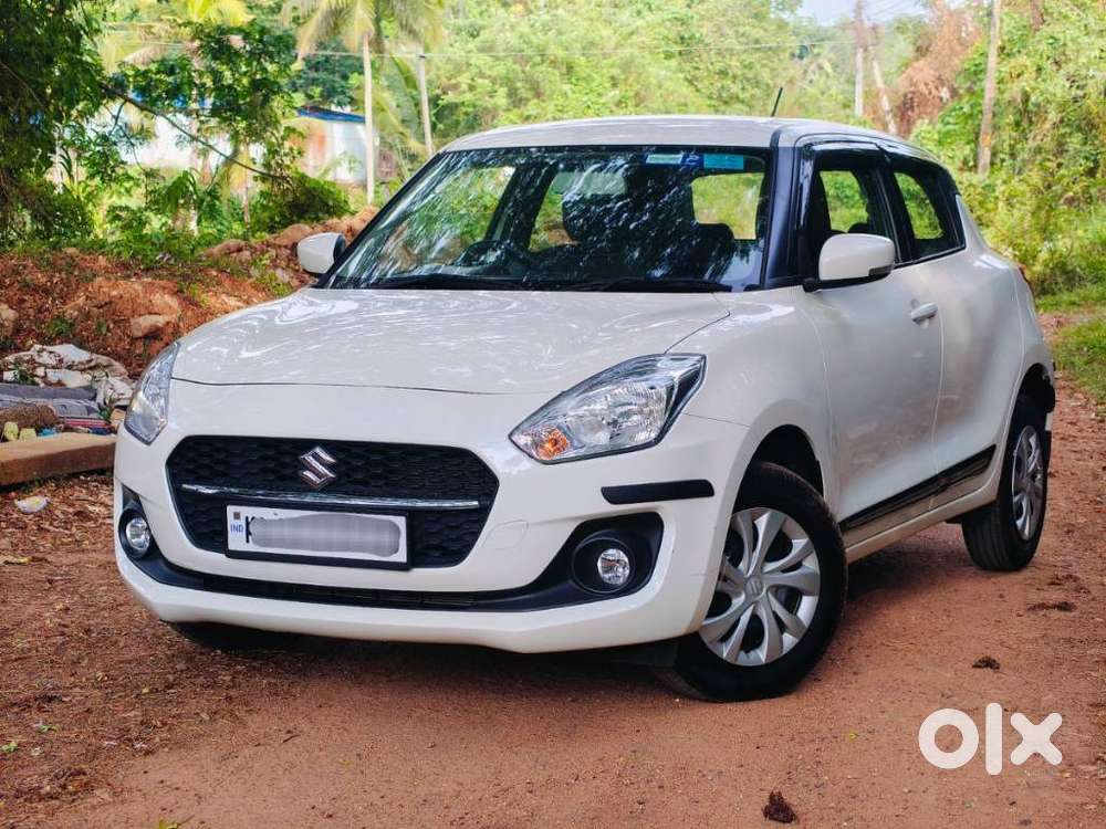 Maruti Suzuki Swift Vxi + Manual, 2023, Petrol