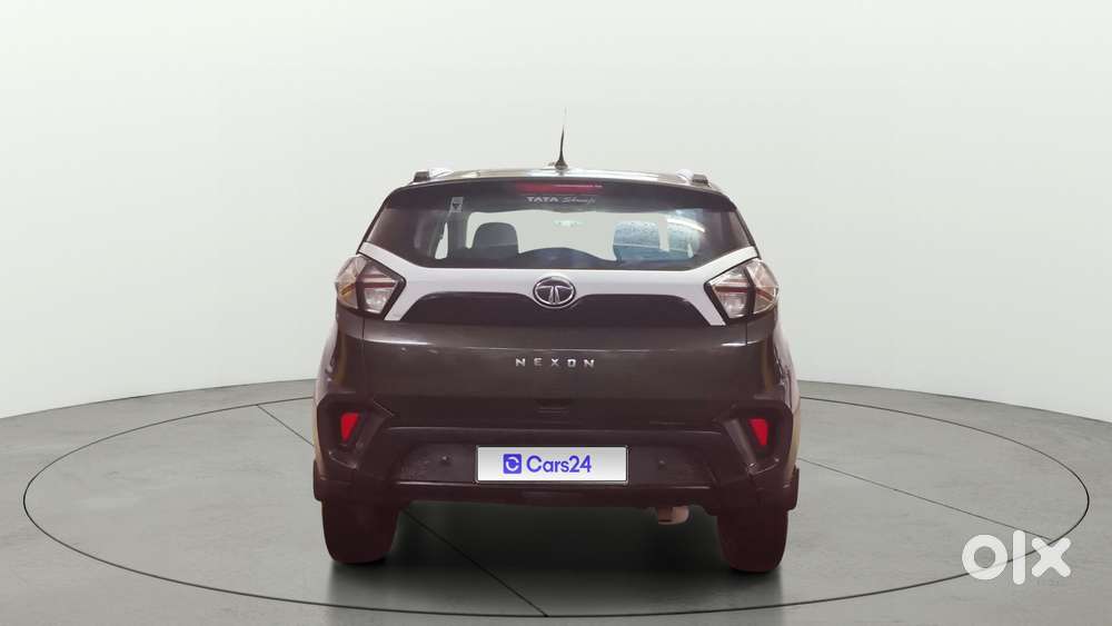 Tata Nexon 1.2 Revotron Xm (s), 2022, Petrol