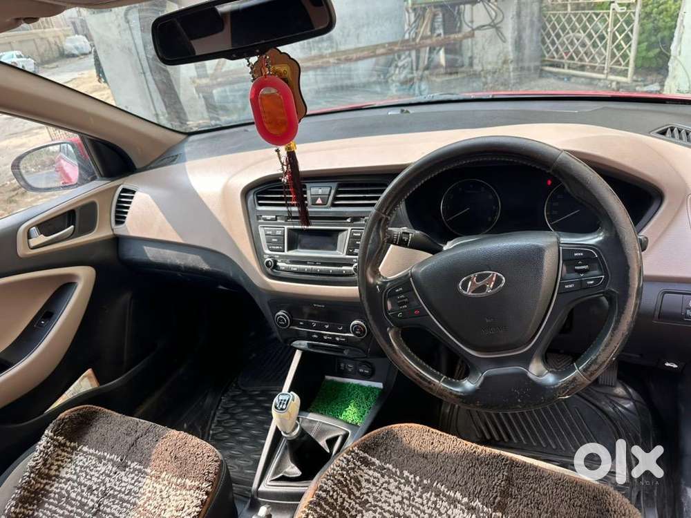 Hyundai Elite I20 2014 Petrol Well Maintained Tiptop Condition