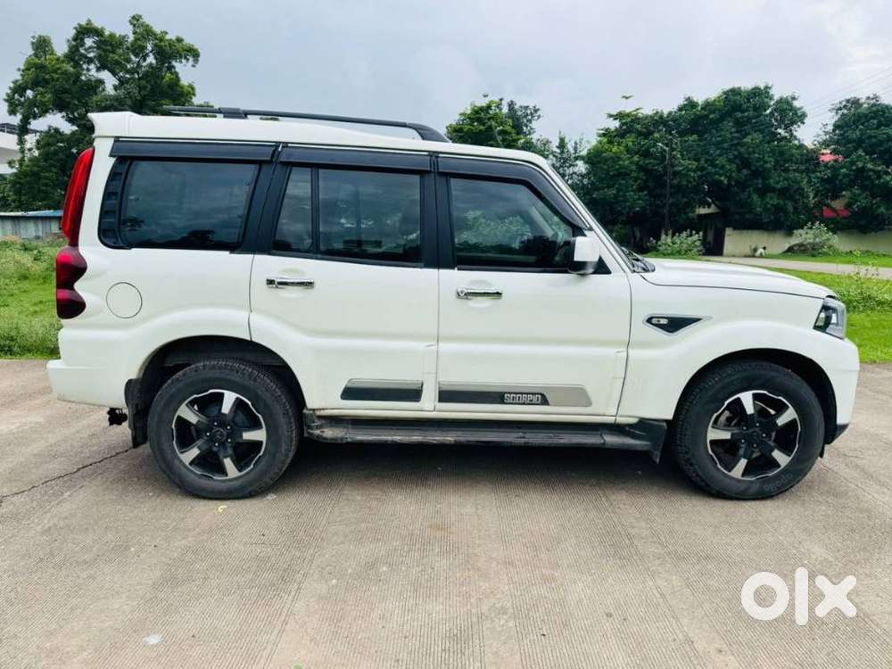 Mahindra Scorpio Classic 2.2 S 11 Mt 7 Str, 2023, Diesel