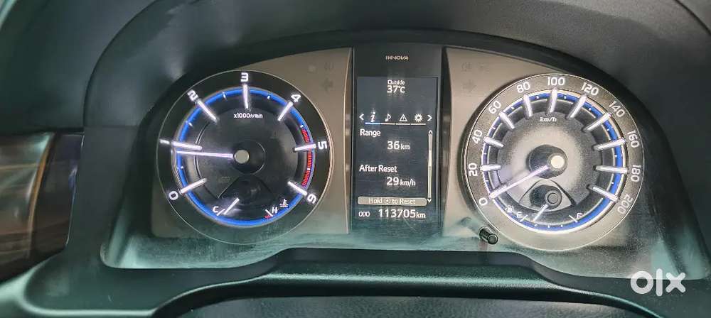Toyota Innova Crysta Vx 2017 Diesel Mt