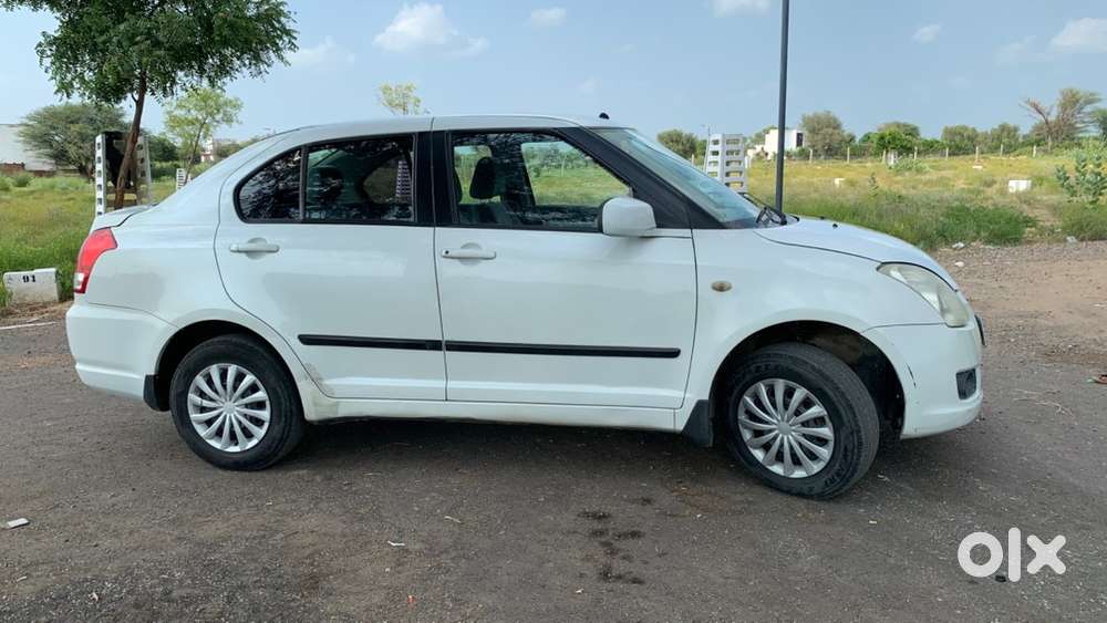 Maruti Suzuki Dzire 2011