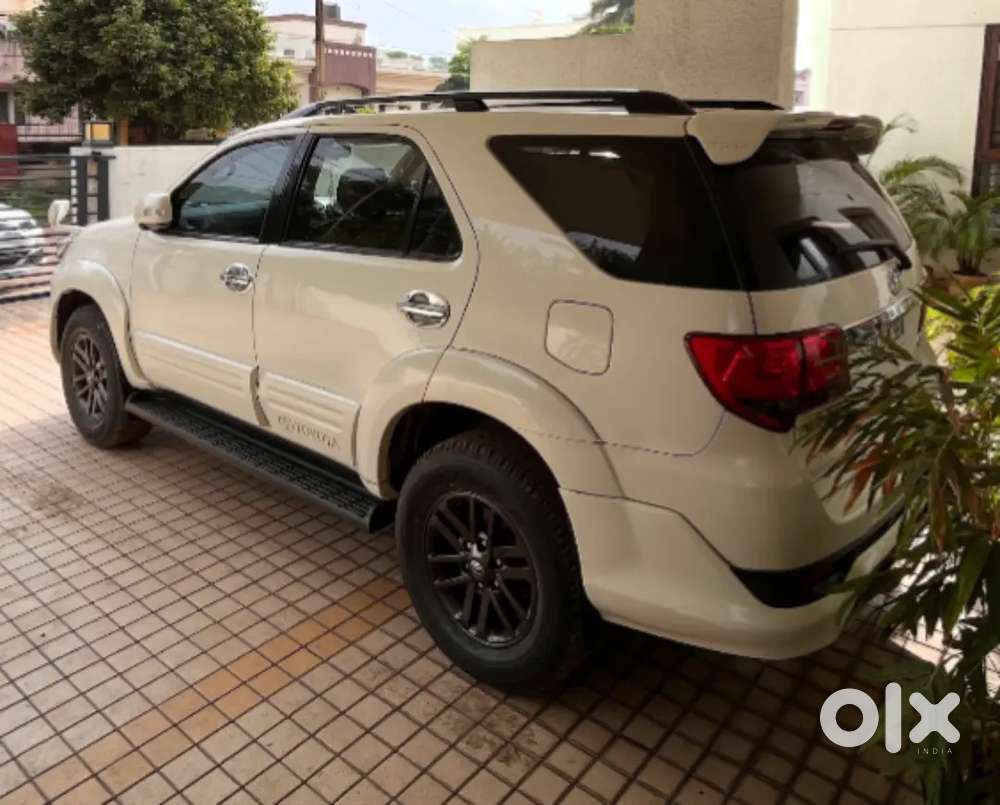 Toyota Fortuner 2013 Trd Sportivo Pearl White Manual