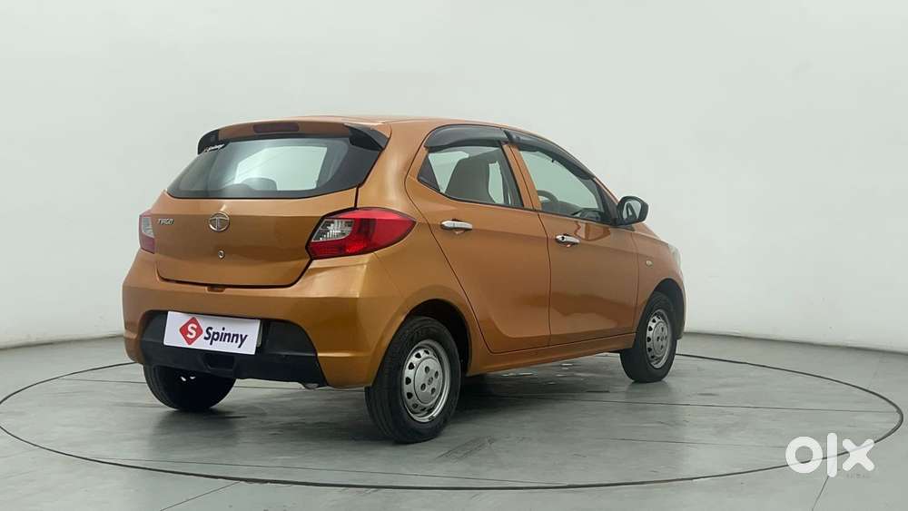 Tata Tiago 1.2 Revotron Xm, 2017, Petrol