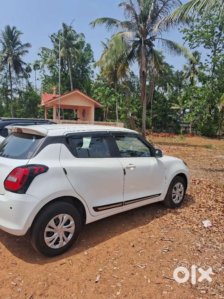 Maruti Suzuki New-gen Swift 2018 Petrol 46000 Km Driven