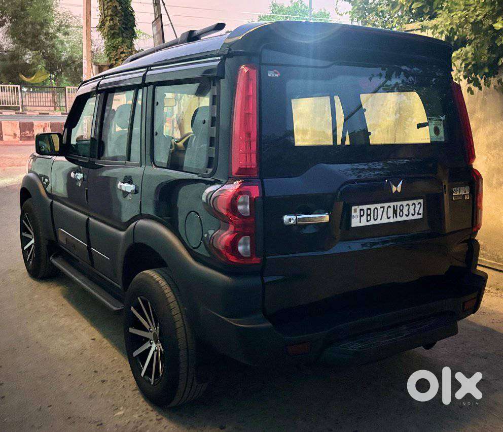Mahindra Scorpio Classic, 2026, Diesel
