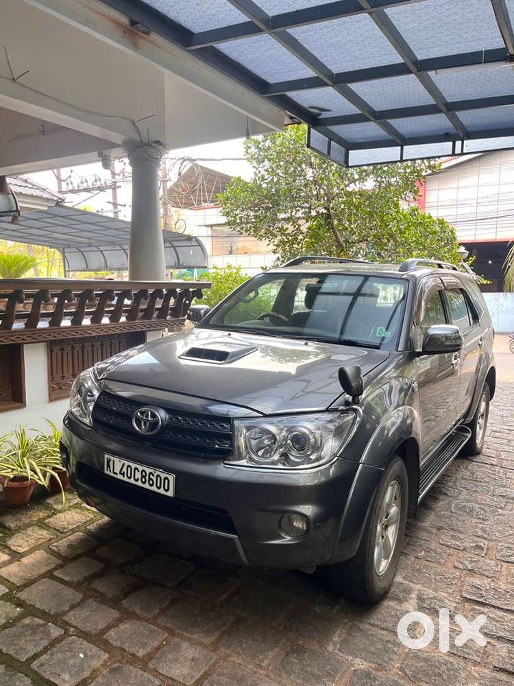 Toyota Fortuner Diesel 2010