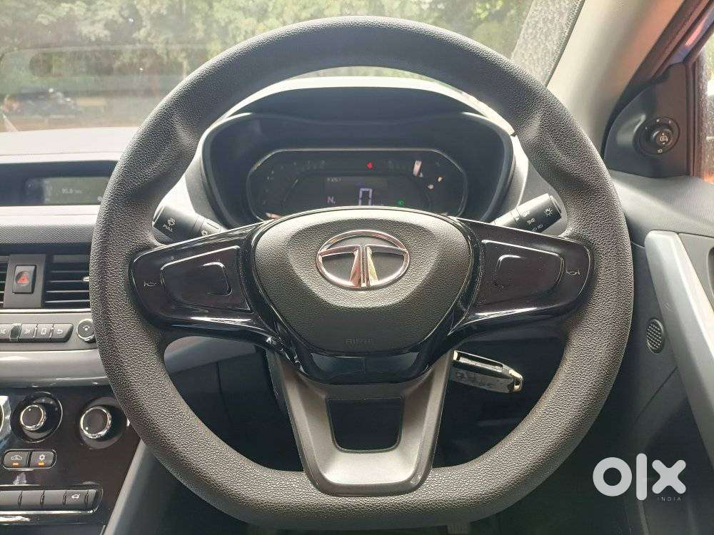 Tata Nexon 1.5 Revotorq Xma Amt (s), 2020, Petrol