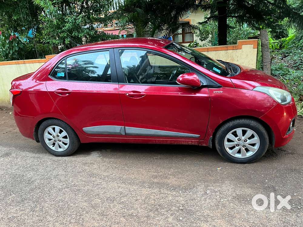 Hyundai Xcent Petrol 2015
