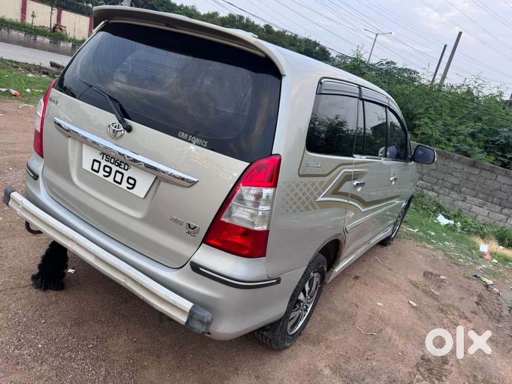 Toyota Innova Diesel 2013