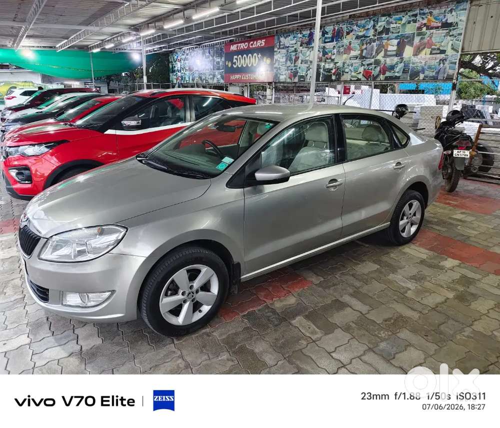 Skoda Rapid Elegance 2016 Diesel Car