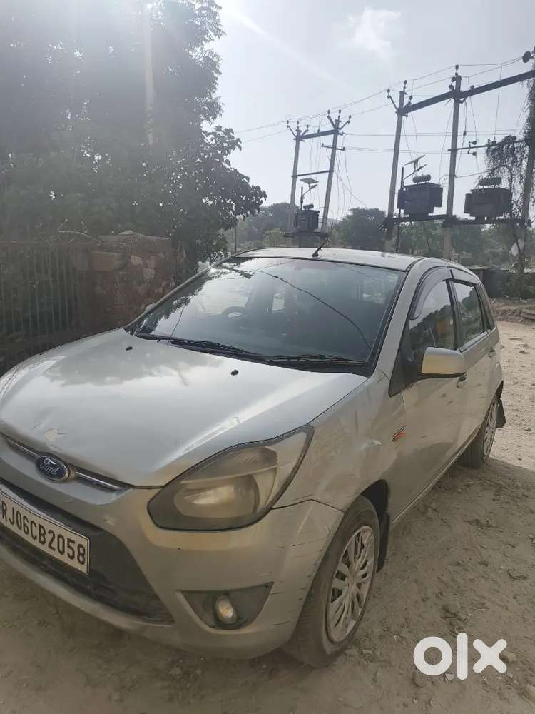Ford Figo 1.2 Petrol Manual 2011