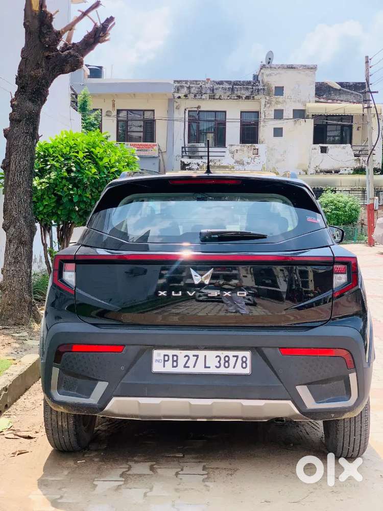 Mahindra Xuv 3xo 2025