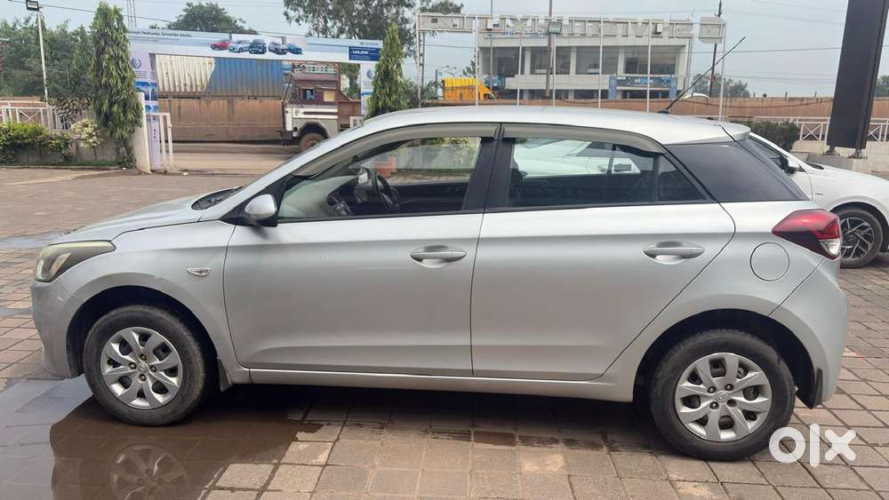 Hyundai I20 Magna 1.2 Mt, 2017, Petrol