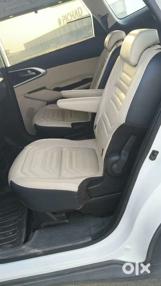 Kia Carens Diesel Car With Sunroof