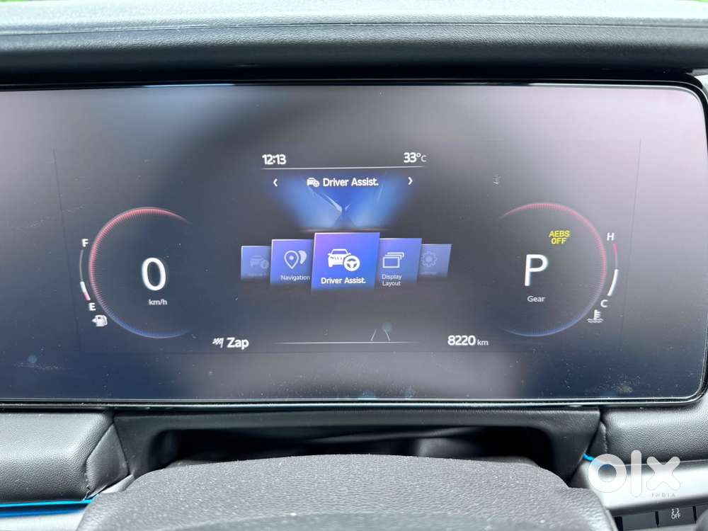 Mahindra Xuv700 2.2 Ax 7 Diesel At Str Awd, 2026, Diesel