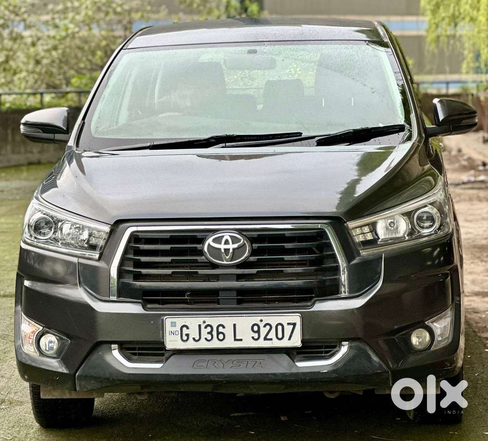 Toyota Innova Crysta 2.4 V, 2017, Diesel