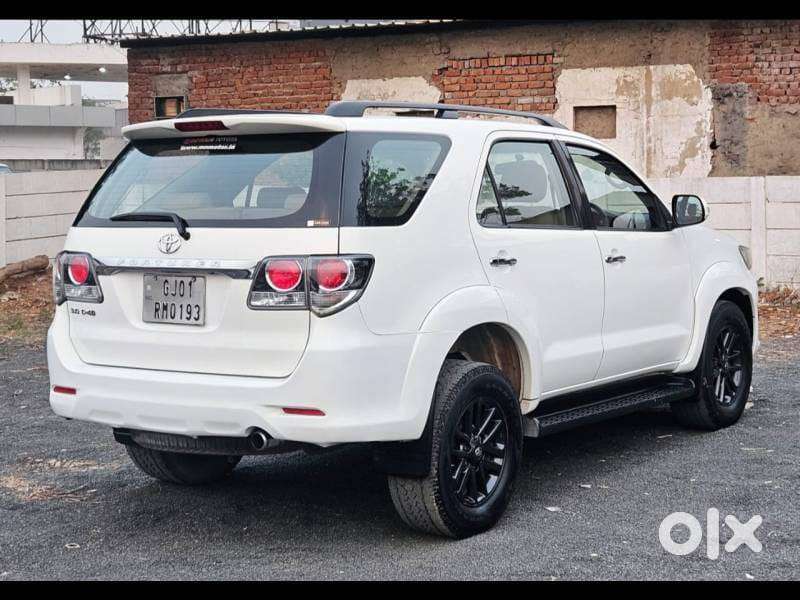 Toyota Fortuner 3.0 4x2 Mt, 2015, Diesel