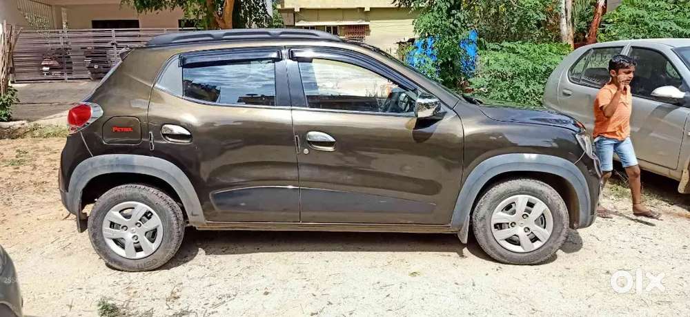 Renault Kwid 2016 Petrol Well Maintained