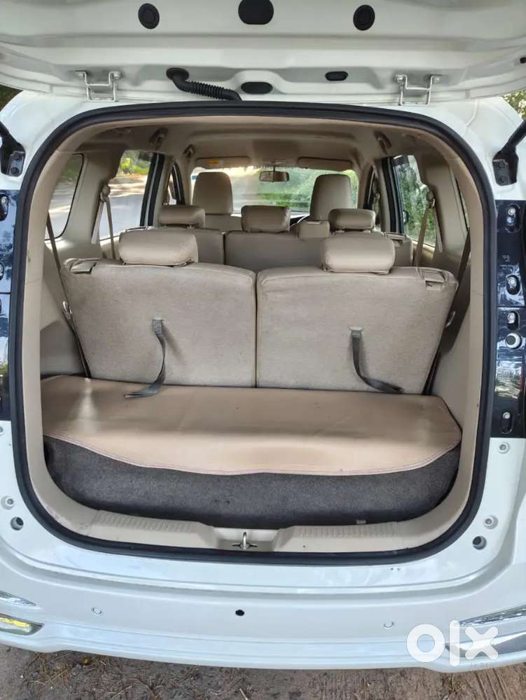 Maruti Suzuki Ertiga Vxi 2026