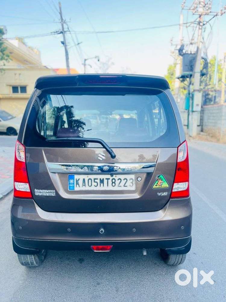 Maruti Suzuki Wagon R Vxi Amt1.2, 2016, Petrol