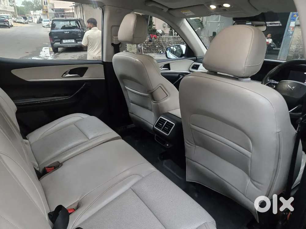 Mahindra Xuv700 Ax7 2022 Diesel