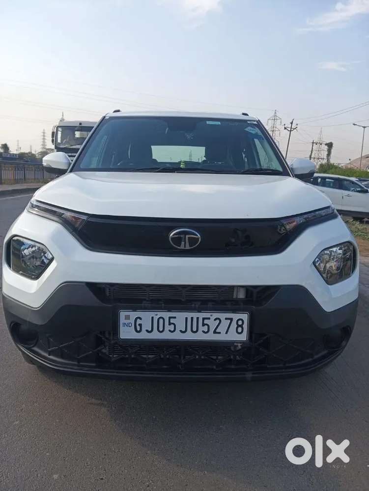 Tata Punch 2025 Cng & Hybrids 5600 Km Driven