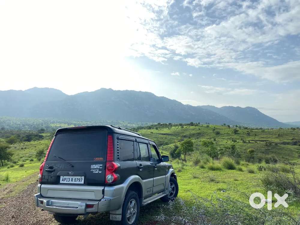 Mahindra Scorpio 2010 Car Manual