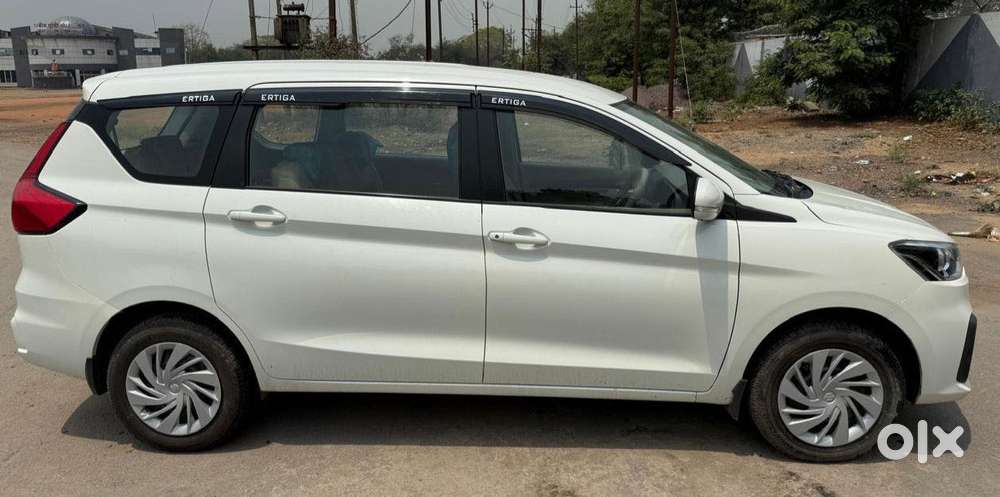 Maruti Suzuki Ertiga 1.5 Vxi, 2024, Petrol