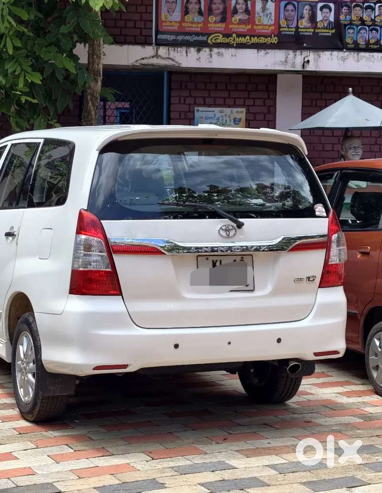 Toyota Innova 2014 Diesel Well Maintained