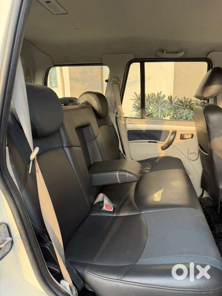 Mahindra Scorpio S10, 2017, Diesel