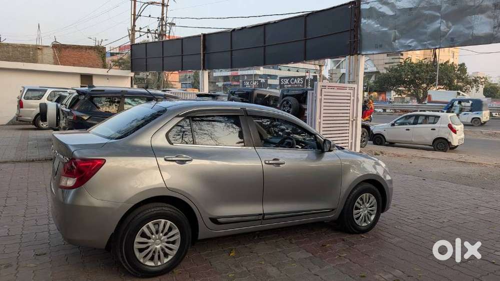 Maruti Suzuki Dzire 1.2 Vxi, 2021, Petrol