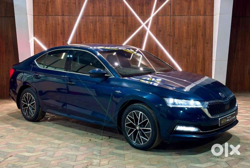 Skoda Octavia 2.0 L K Tsi At, 2023, Petrol