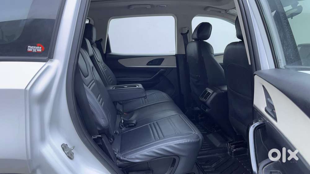 Mahindra Xuv700 2.2 Ax 5 Diesel Mt 7 Str, 2024, Diesel